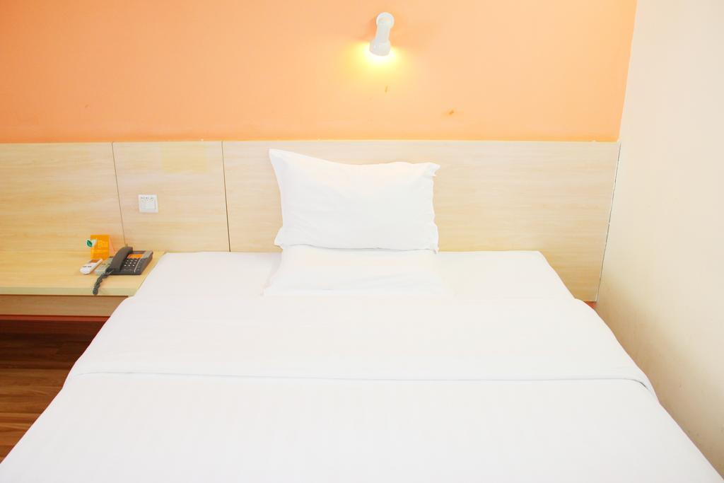 7Days Premium Guangzhou Tianhe Shipaiqiao Hotel Eksteriør billede