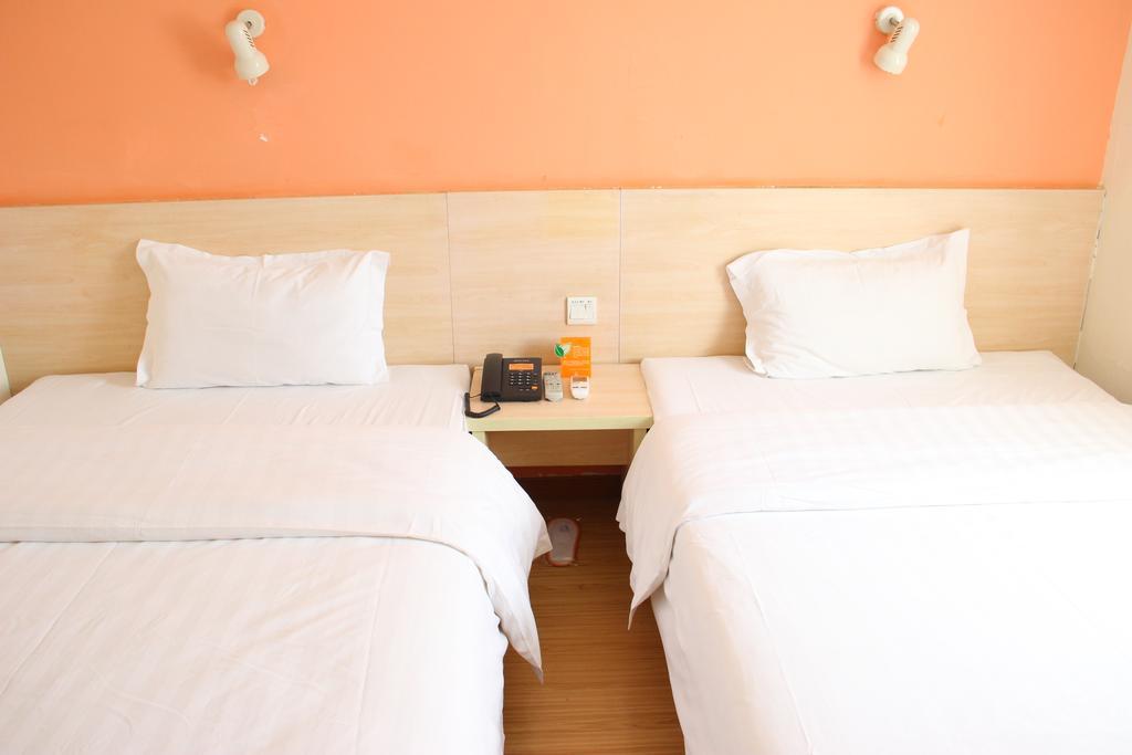 7Days Premium Guangzhou Tianhe Shipaiqiao Hotel Værelse billede
